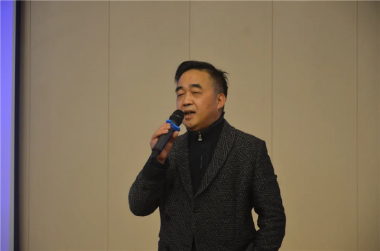 水產(chǎn)前言2020-12-28“高手思維：專注“小產(chǎn)品”讓這家企業(yè)，成為全球三大名企之一”153.png