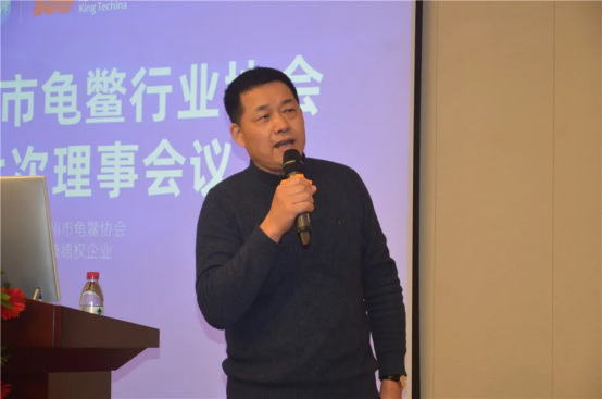 水產(chǎn)前言2020-12-28“高手思維：專注“小產(chǎn)品”讓這家企業(yè)，成為全球三大名企之一”5966.png
